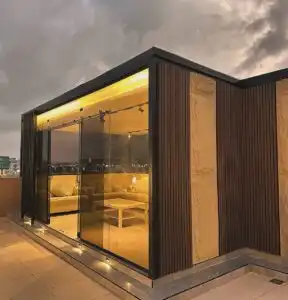 نافورة منزلية حديثة — جازان